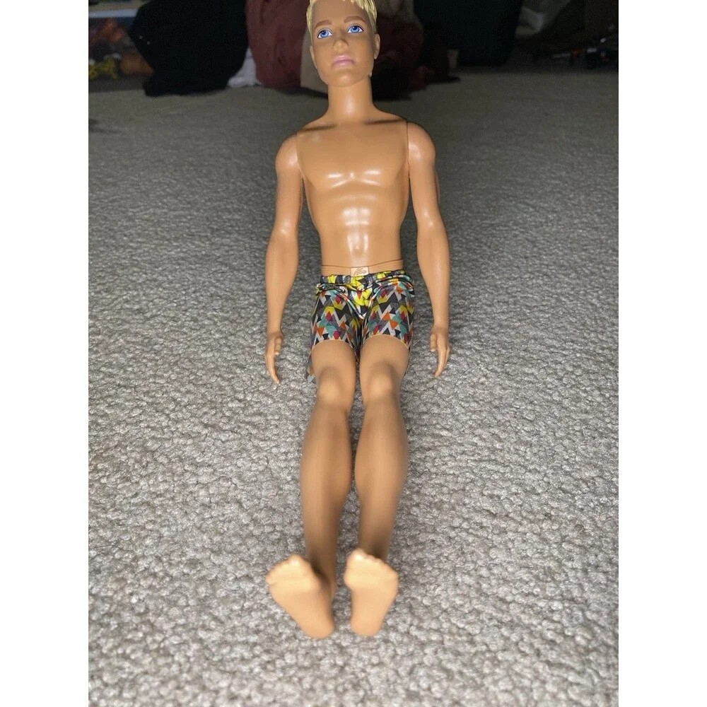 2016 Mattel Ken Fashionistas Doll Blonde Hair Geometric Trunks 12